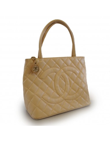 Auth Chanel Tote Bag Reprint Tote Caviar Skin Light Beige Gold Metal s'inspire de l'anatomie humaine